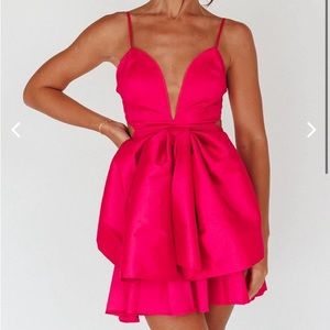 SELFIE LESLIE LIFE IS ROSY LARGE BOW MINI DRESS FUCHSIA size S